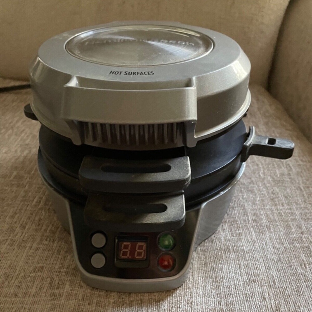 Breakfast Burrito/Quesadilla Maker - Picture 2 of 6